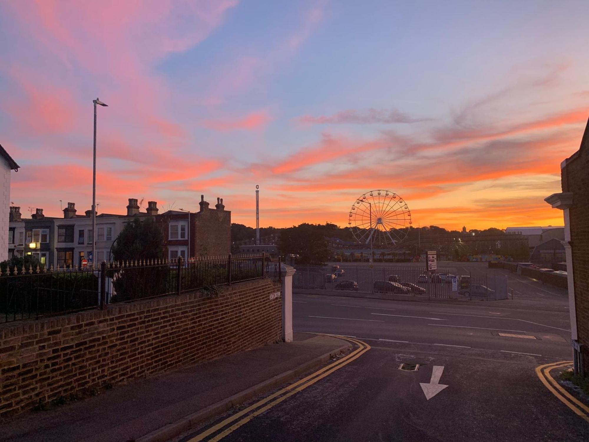 Holiday home New! No3 Little Eaton - Perfectly Located Town House - By The Sea - Free Parking Margate